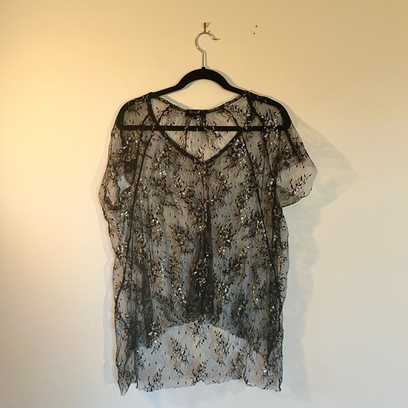 Sheer Tunic Top - Picture 2 of 3